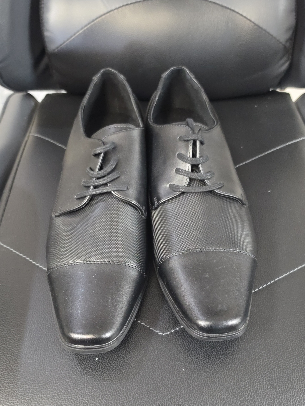 Calvin Klein Black Cap-Toe Derby Dress Shoes